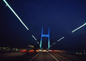 日本の道路交通法において車検は義務です